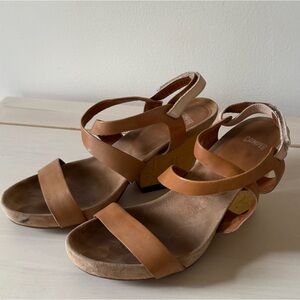 Camper Allegra‎ beige Wedge Sandals size 39, strappy 4 inch heel